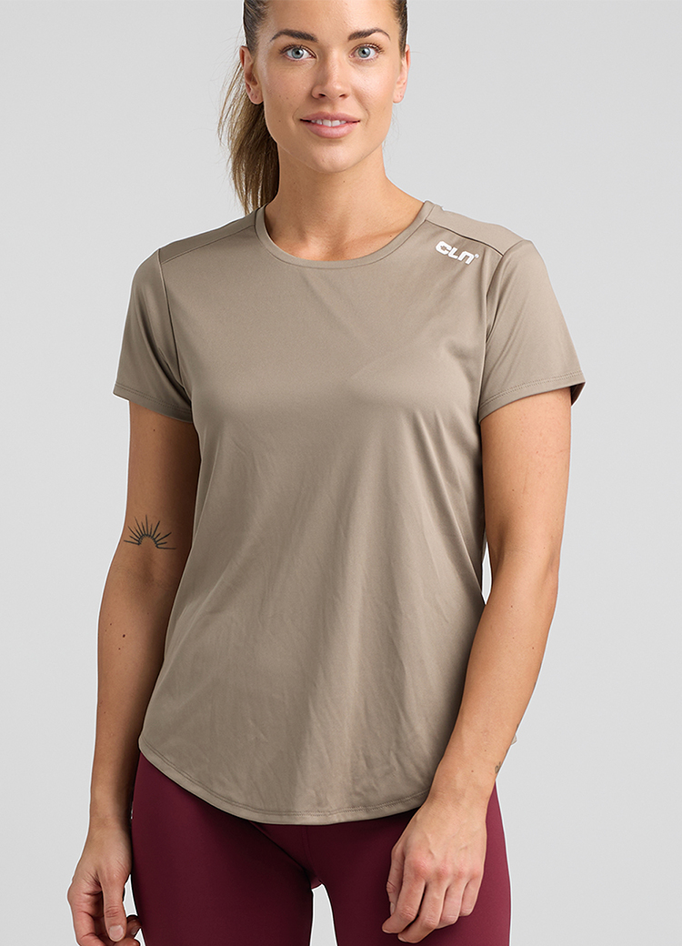 CLN PERFORM T-SHIRT DAM. KHAKI